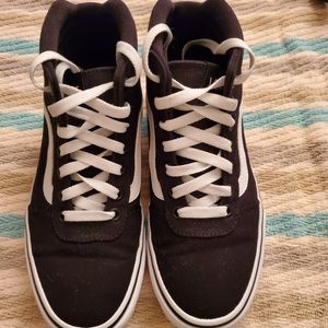 VANS WOMEN HI TOP SKATE SNEAKERS BLACK SIZE 7